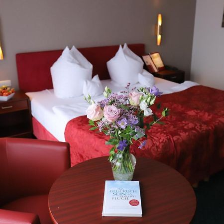 Panoramahotel & Restaurant Am Marienturm Рудолщат Екстериор снимка