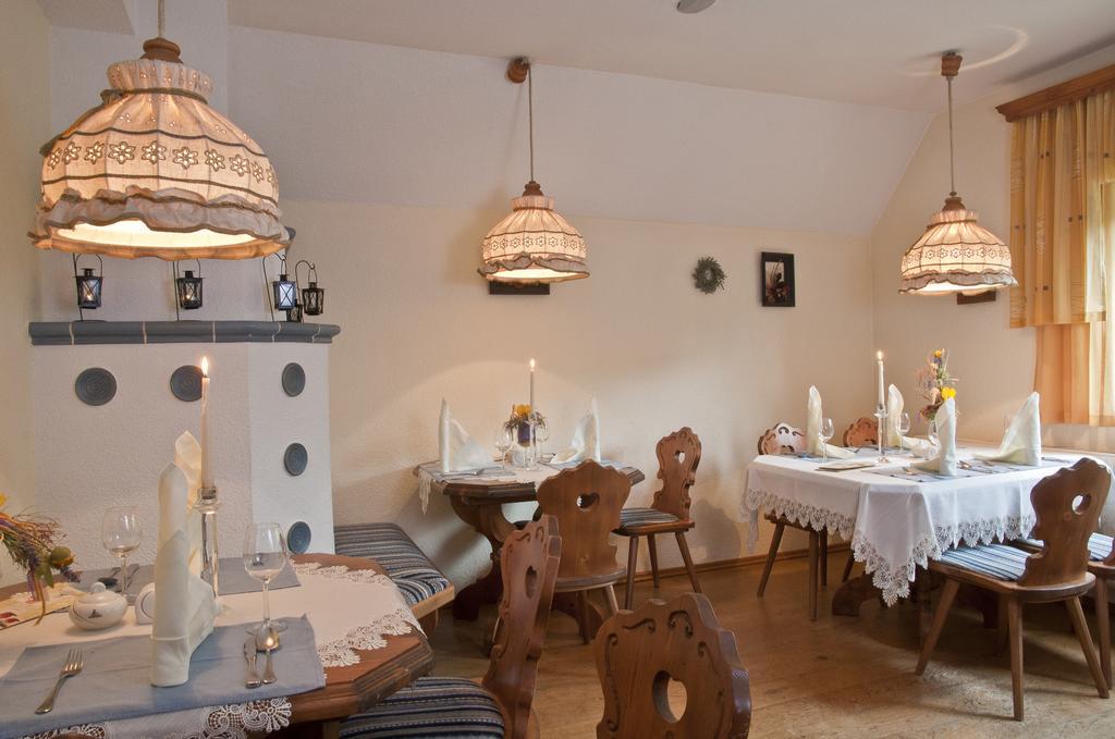 Panoramahotel & Restaurant Am Marienturm Рудолщат Екстериор снимка